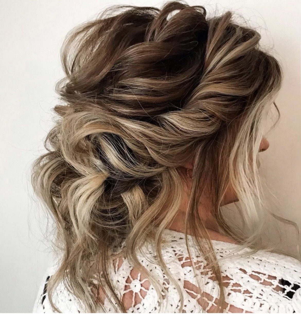 seattle-bridal-hair-image_6487327 (18)